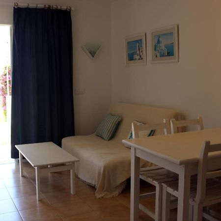 Apartamentos Saura Cala'N Blanes  Exterior photo
